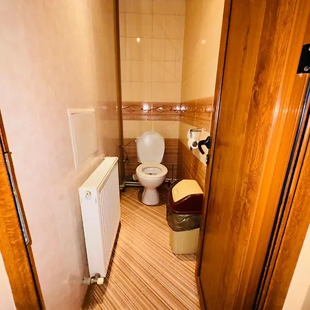 Διαμέρισμα Emo Aparts & апартаменти, под наем *