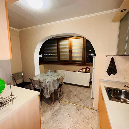 Emo Aparts & апартаменти, под наем